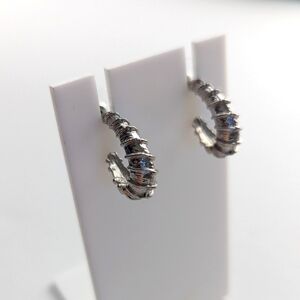 Vintage Estate Silver Tone Textured Ribbed Classic Chic Half Hoop Earrings